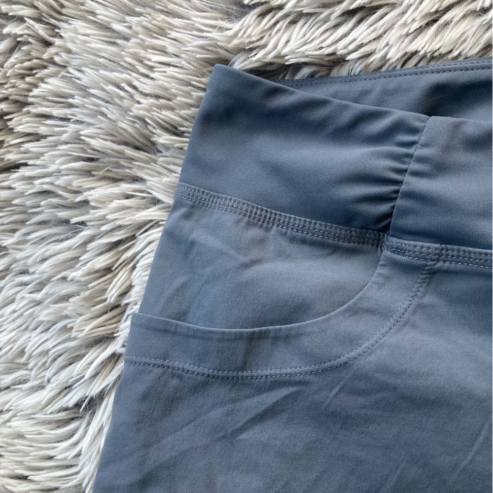 Mountain Hardwear Gray Women's Pants - Picture 3 of 8